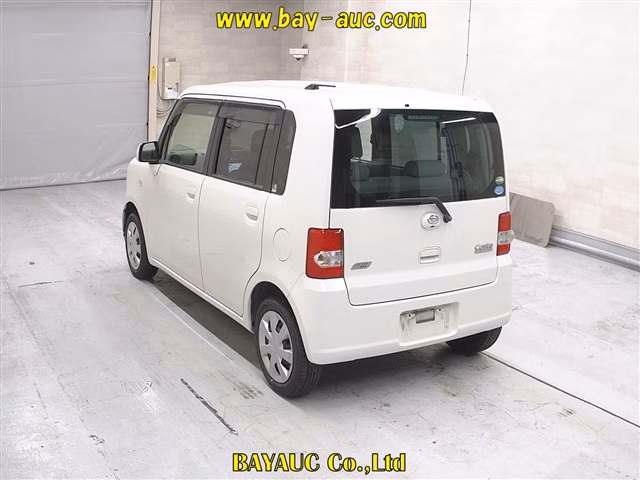 Daihatsu Move Conte