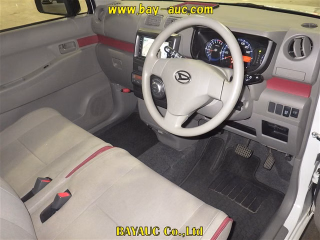 Daihatsu Move Conte