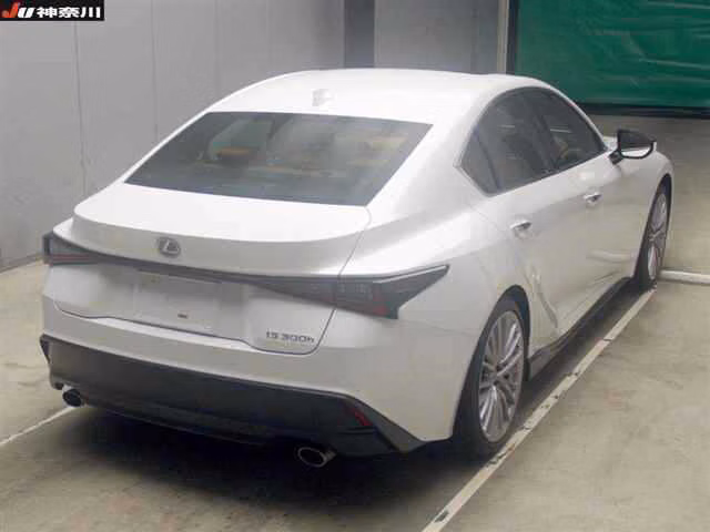 Lexus IS300h