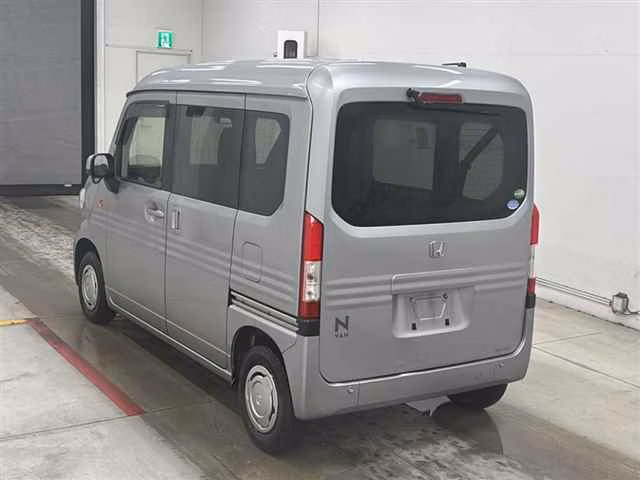 HONDA N-VAN