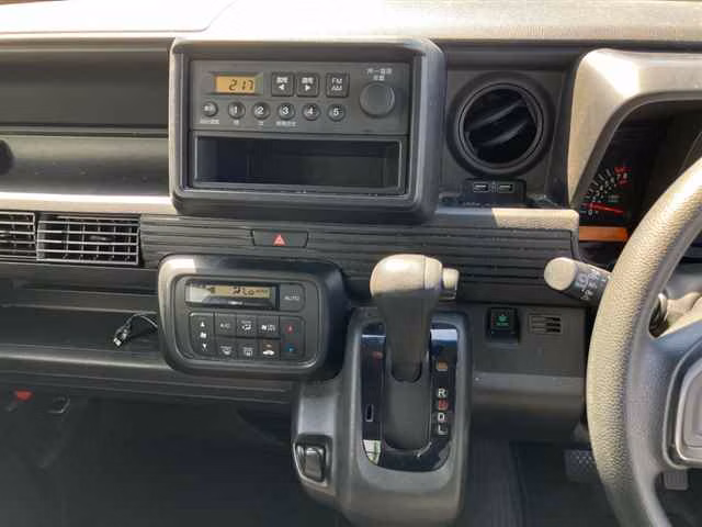 HONDA N-VAN