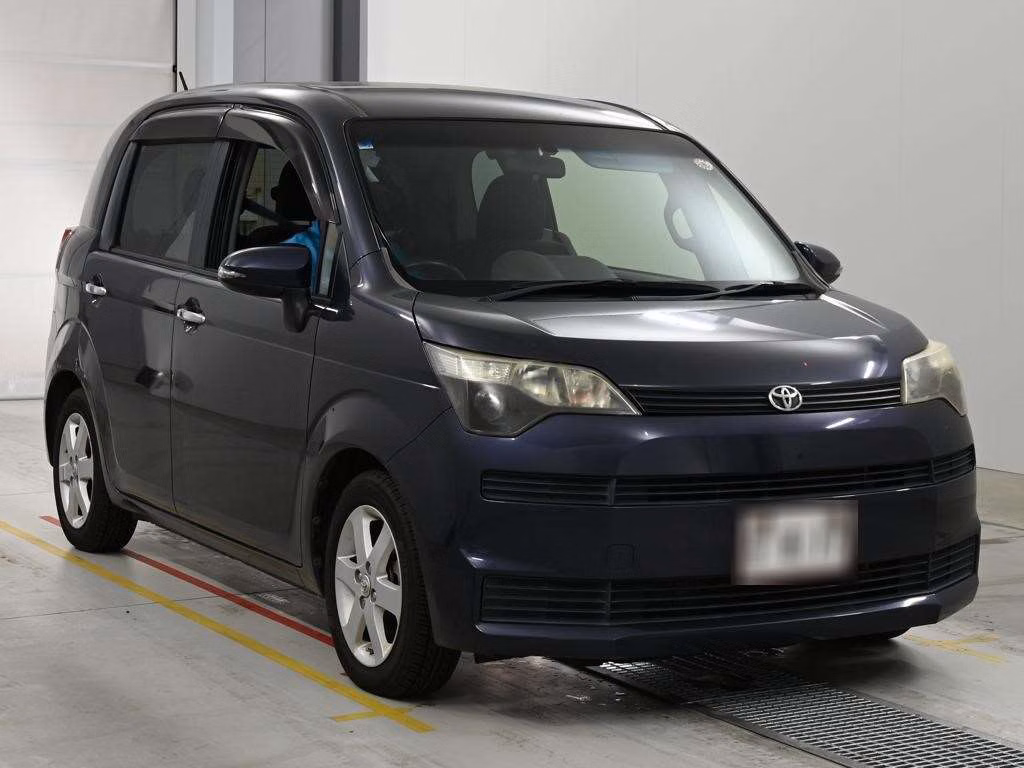 TOYOTA SPADE
