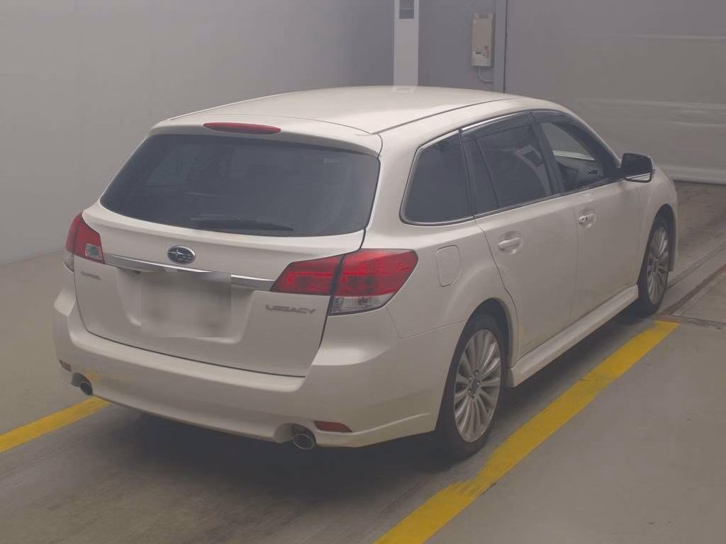 SUBARU LEGACY