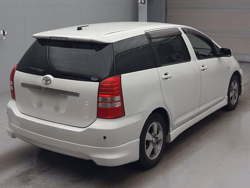 TOYOTA WISH