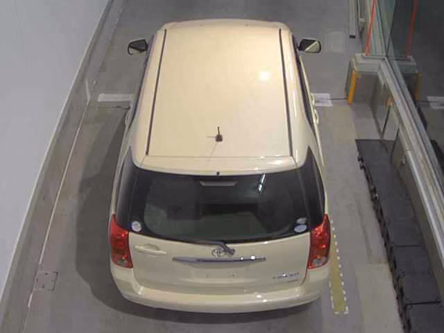 TOYOTA RAUM