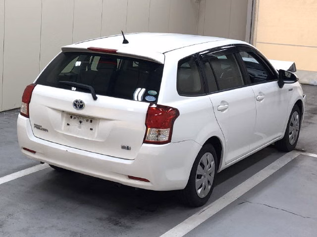 TOYOTA COROLLA FIELDER