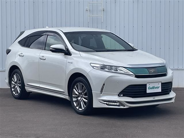 TOYOTA HARRIER