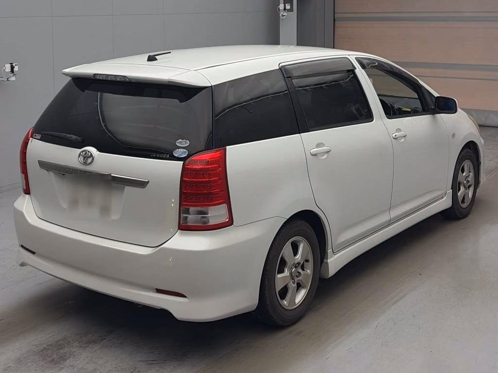 TOYOTA WISH