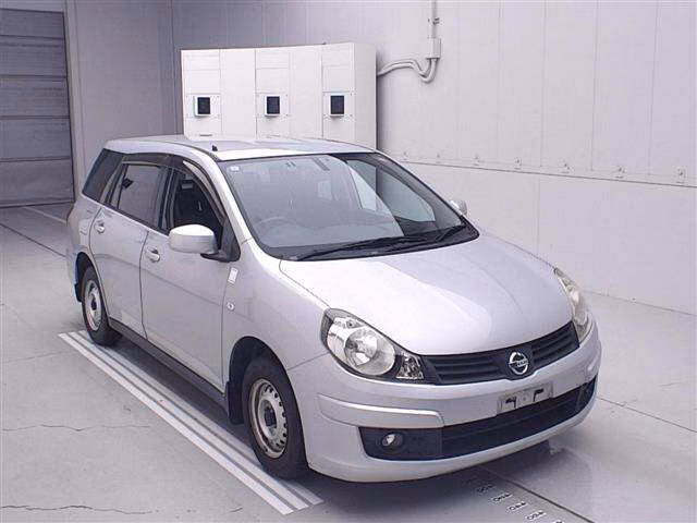 Nissan AD