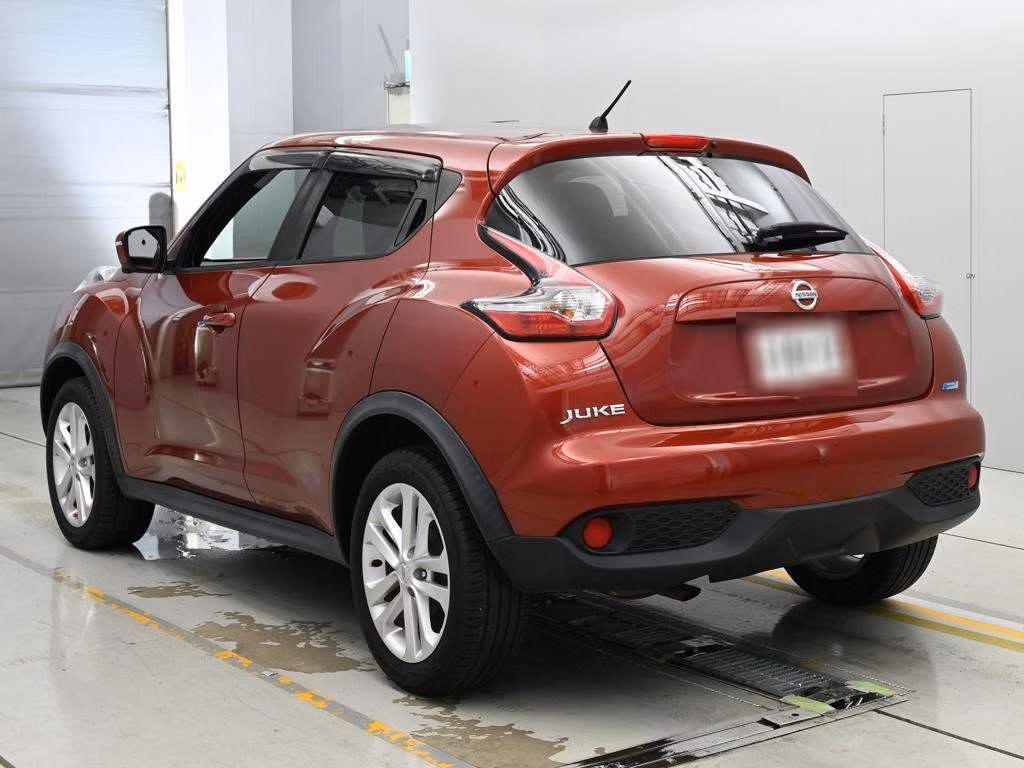 NISSAN JUKE