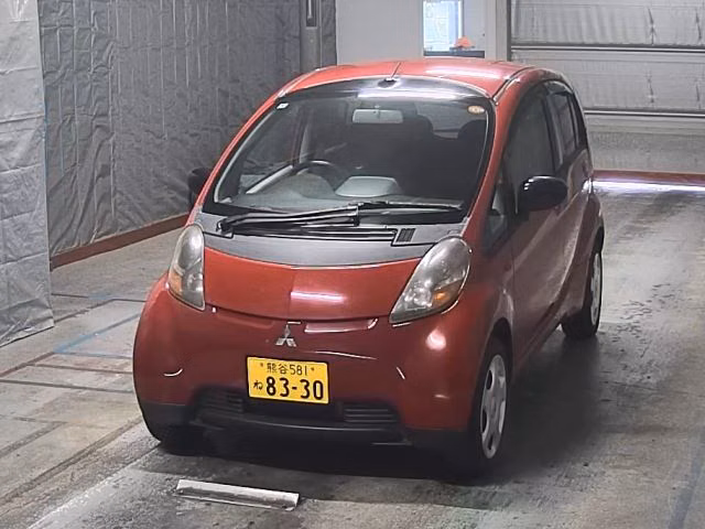 MITSUBISHI I