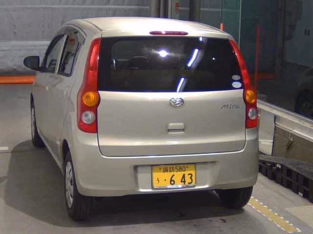 DAIHATSU MIRA