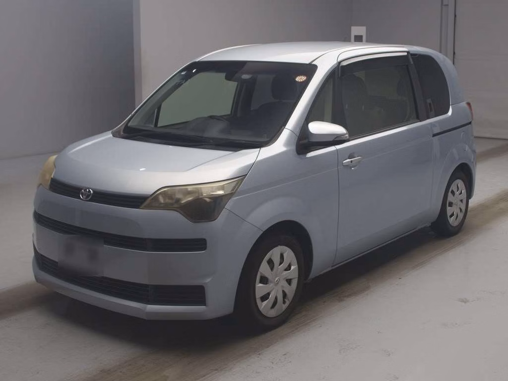 TOYOTA SPADE