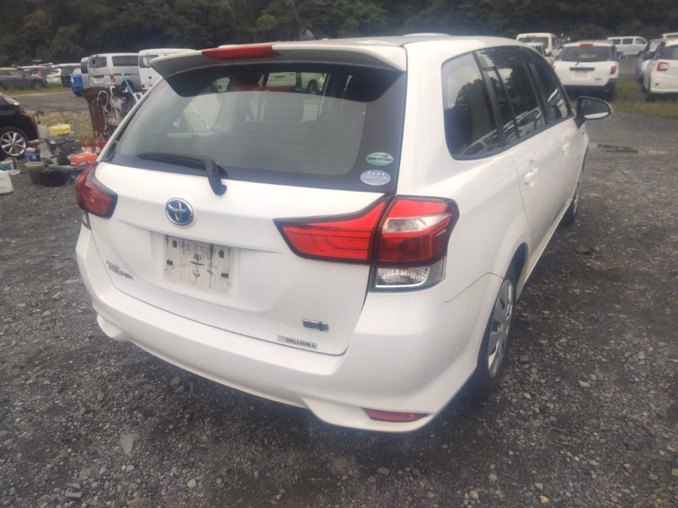 TOYOTA COROLLA FIELDER