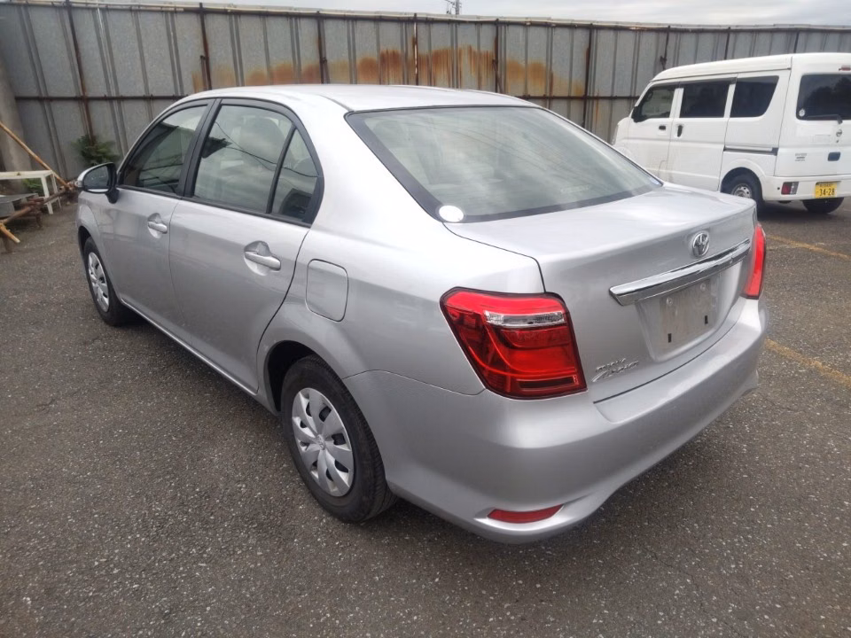 TOYOTA COROLLA AXIO