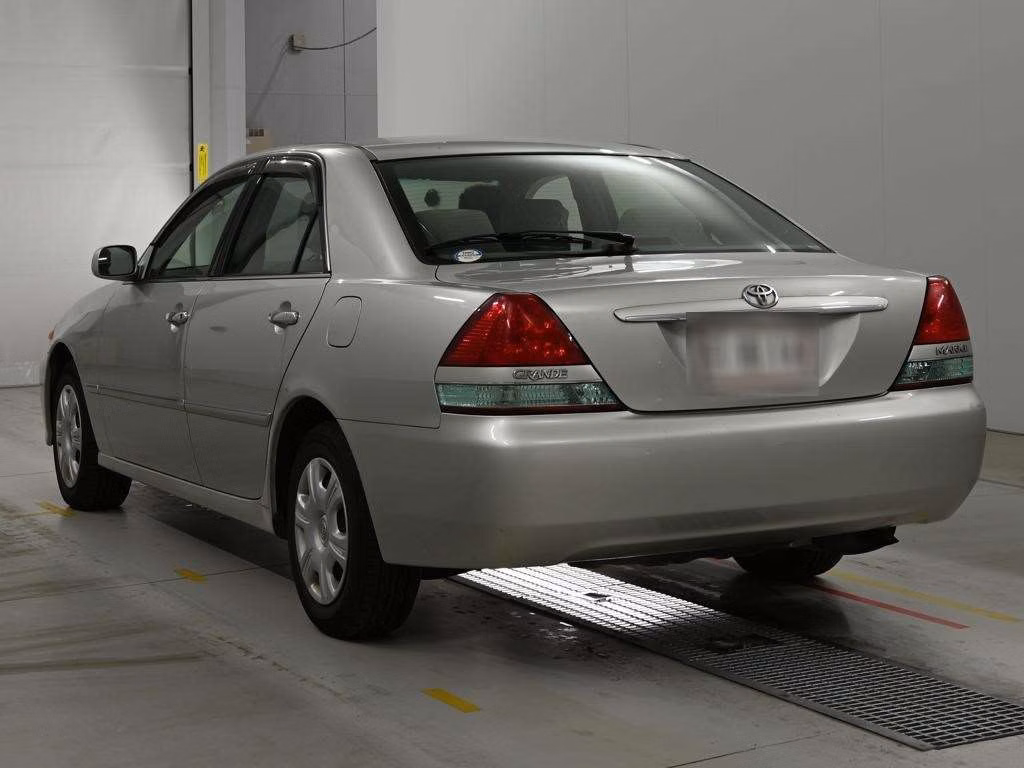 TOYOTA MARK II