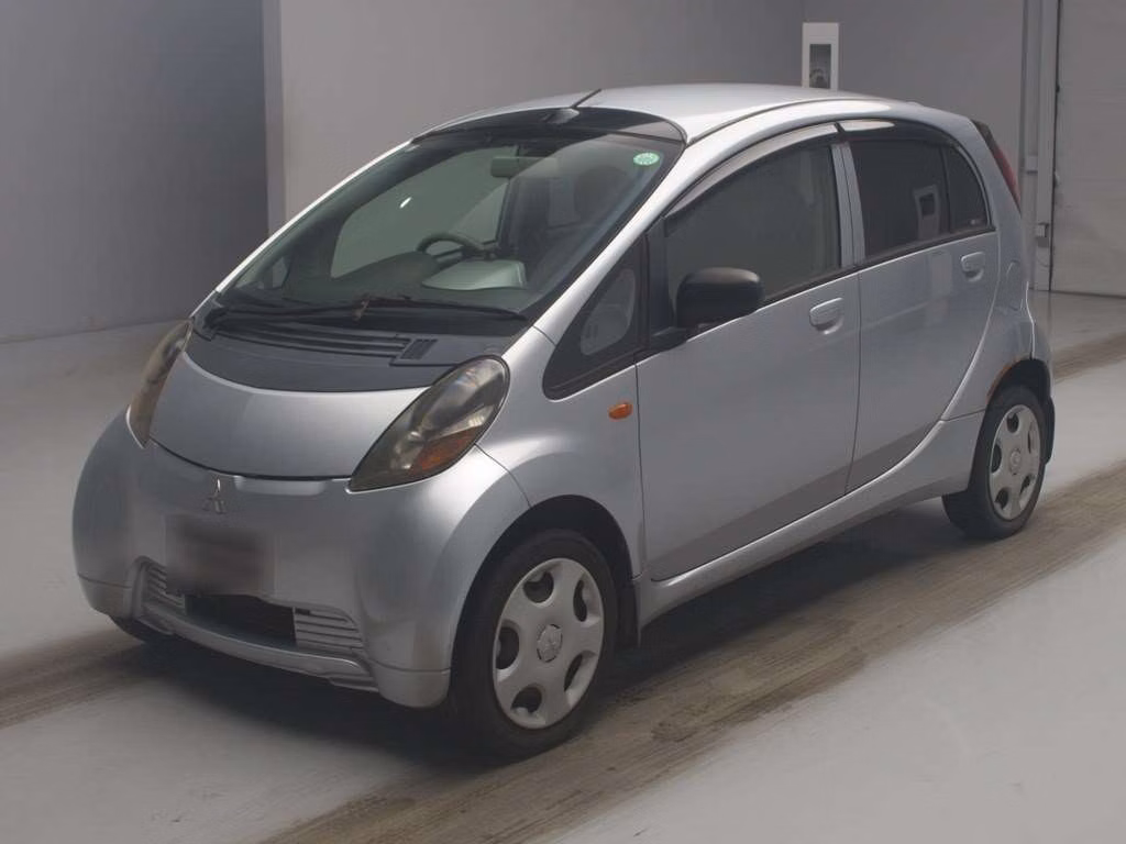 MITSUBISHI I
