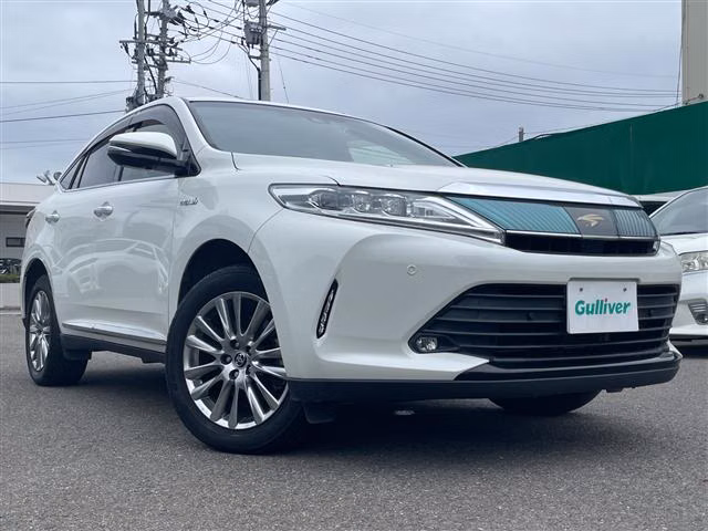 TOYOTA HARRIER