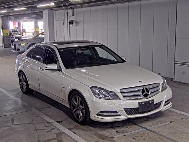 MERCEDES-BENZ C-CLASS