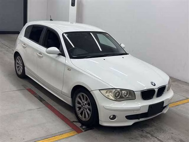 BMW 1-SERIES
