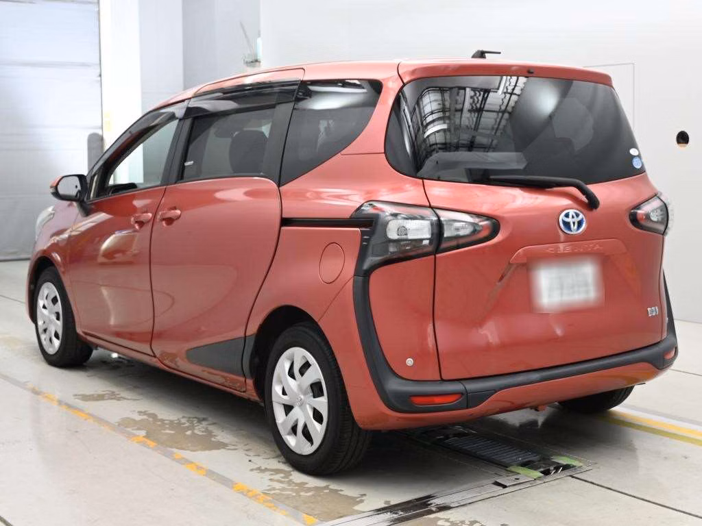 TOYOTA SIENTA
