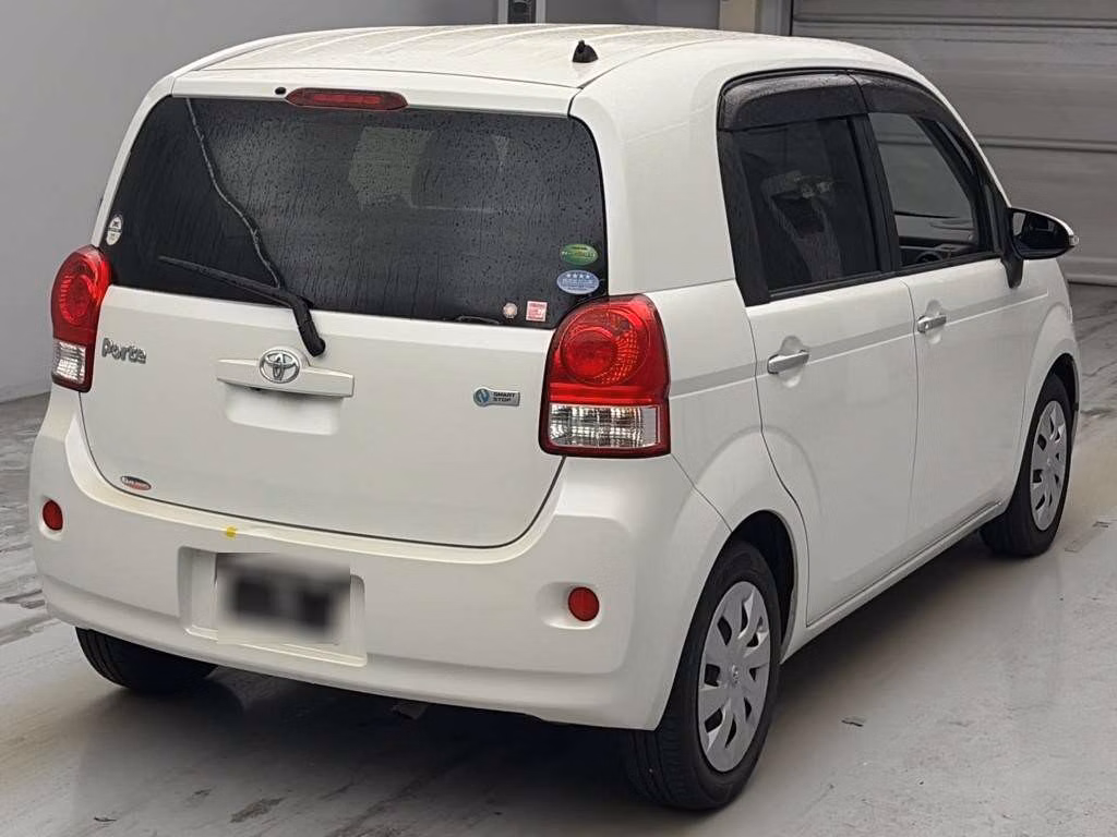 TOYOTA PORTE