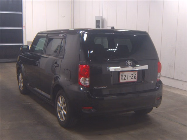 Toyota Corolla Rumion