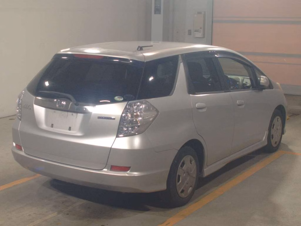 HONDA FIT SHUTTLE