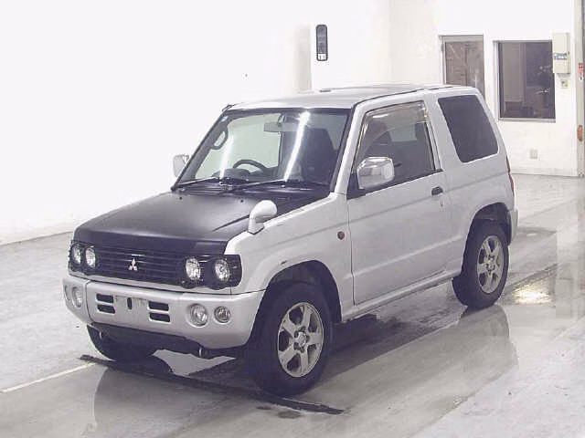 Mitsubishi Pajero Mini
