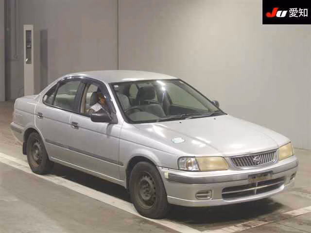 Nissan Sunny