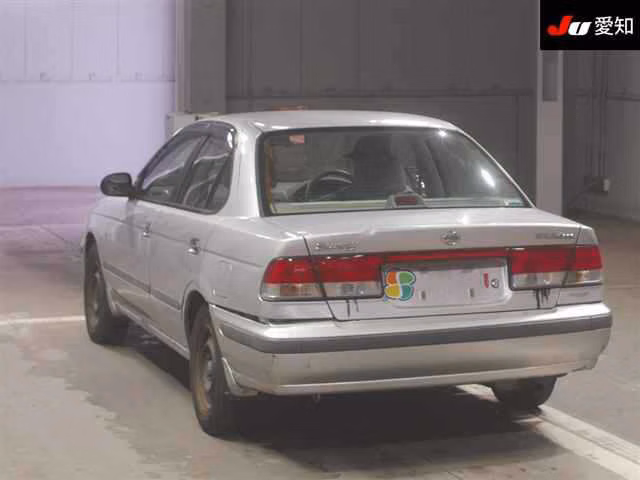 Nissan Sunny