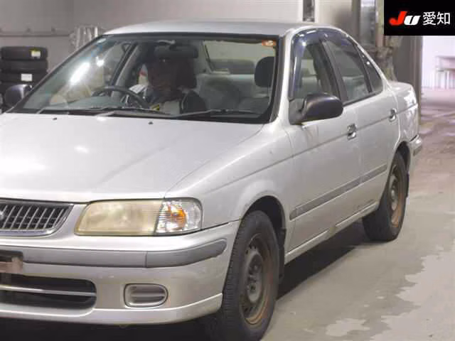 Nissan Sunny