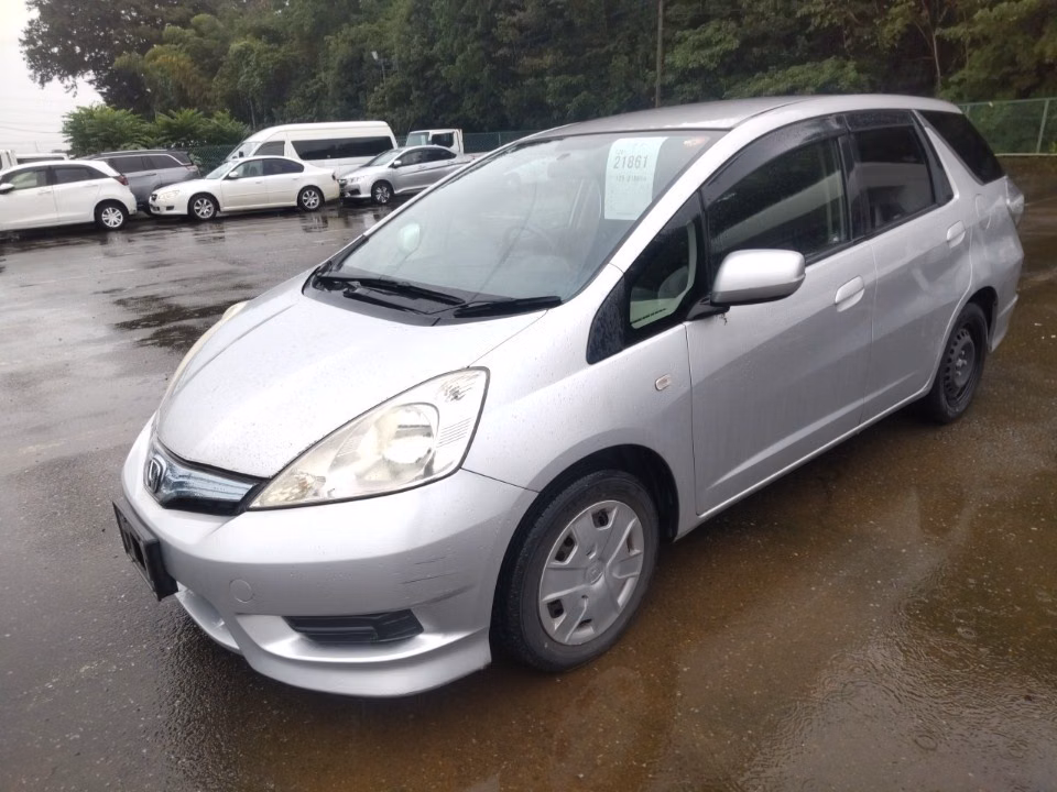 HONDA FIT SHUTTLE