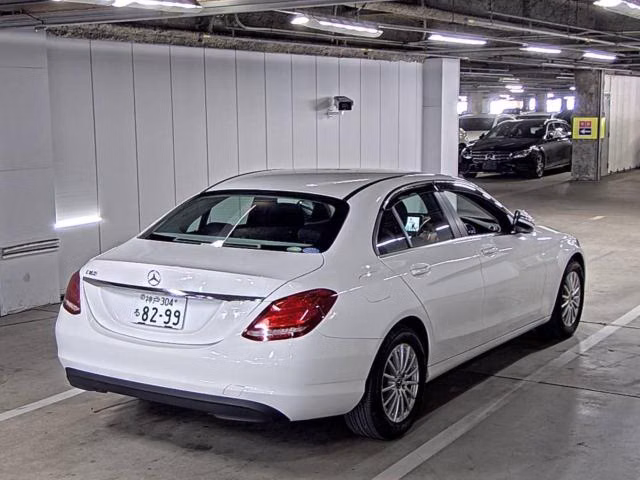 MERCEDES-BENZ C-CLASS