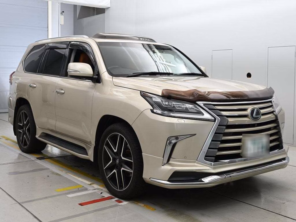 Lexus LX570