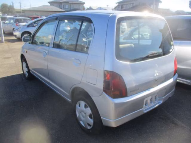 Mitsubishi Minica