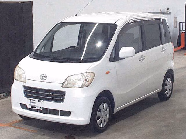 DAIHATSU TANTO EXE