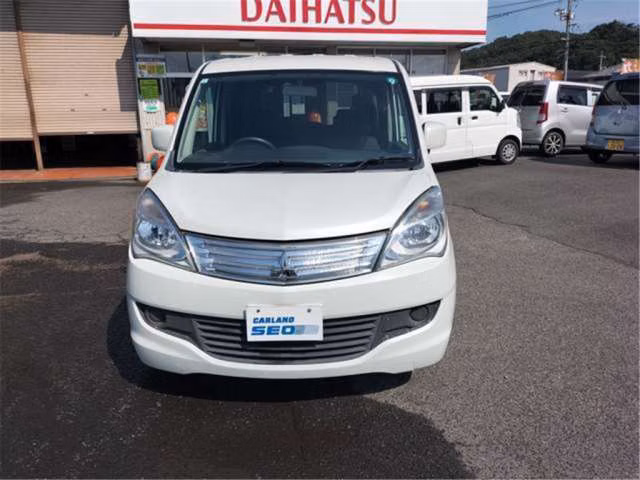 Mitsubishi Delica D:2