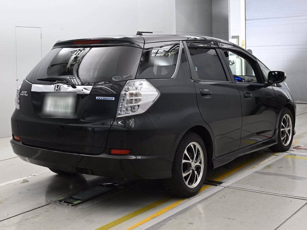 HONDA FIT SHUTTLE