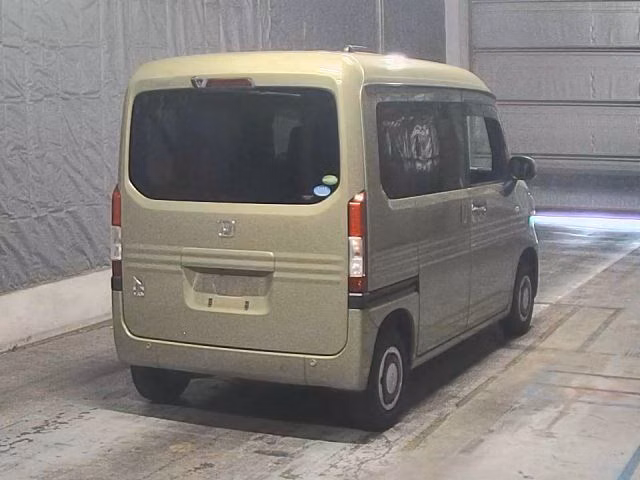 HONDA N-VAN