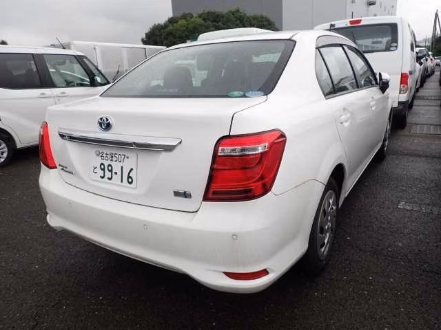 TOYOTA COROLLA AXIO