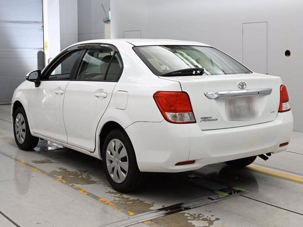 TOYOTA COROLLA AXIO