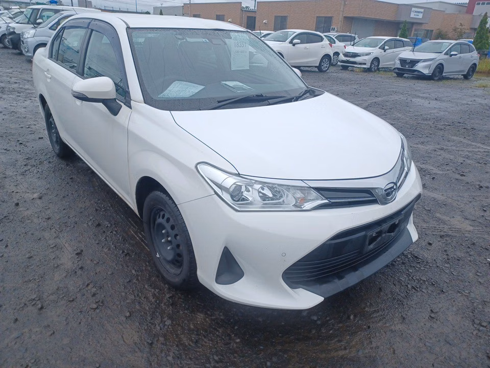 TOYOTA COROLLA AXIO