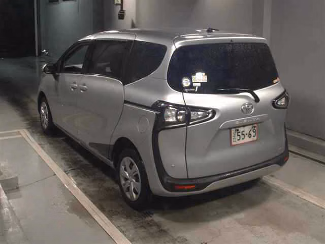 TOYOTA SIENTA