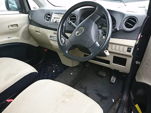 DAIHATSU TANTO EXE
