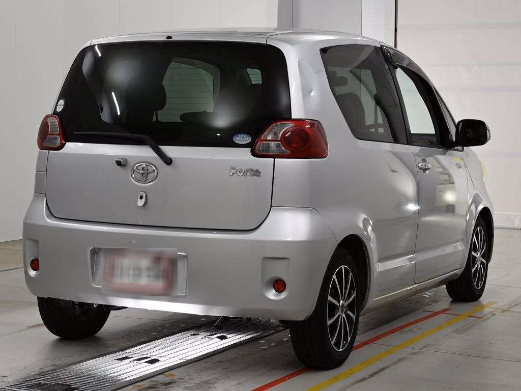 TOYOTA PORTE