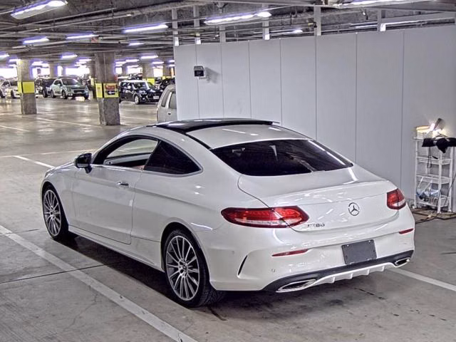 MERCEDES-BENZ C-CLASS