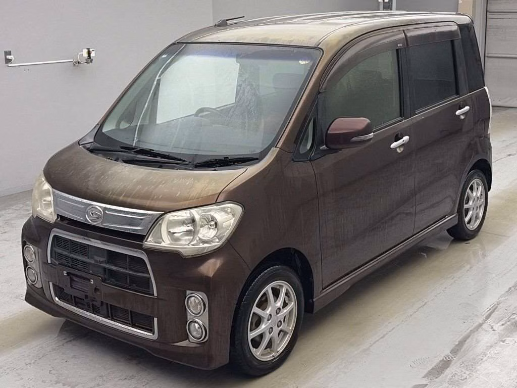 DAIHATSU TANTO EXE