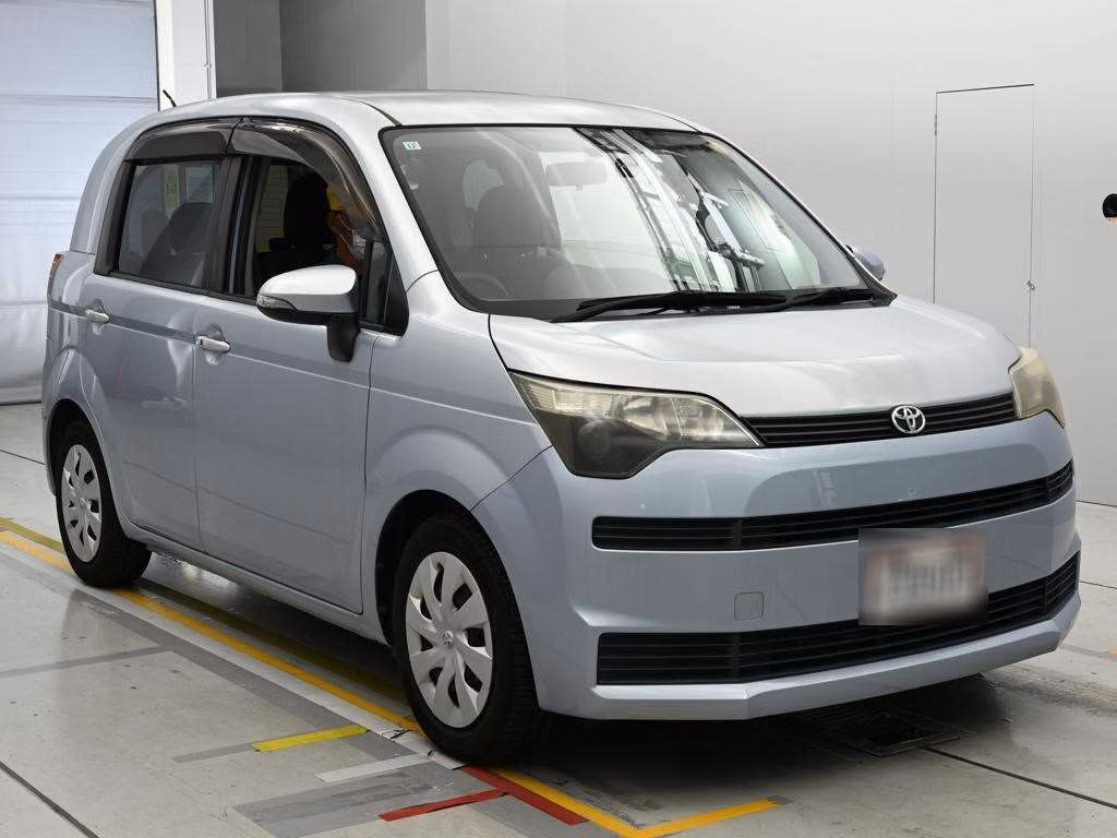 TOYOTA SPADE