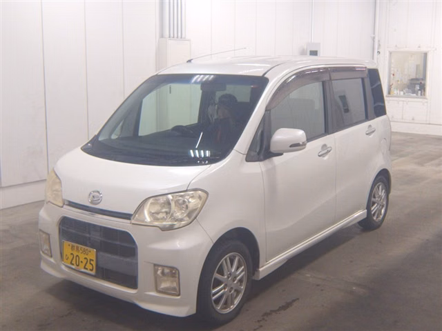 DAIHATSU TANTO EXE